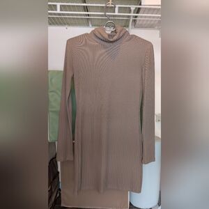 Medium Capella Taupe Ribbed Long Sleeve Dress